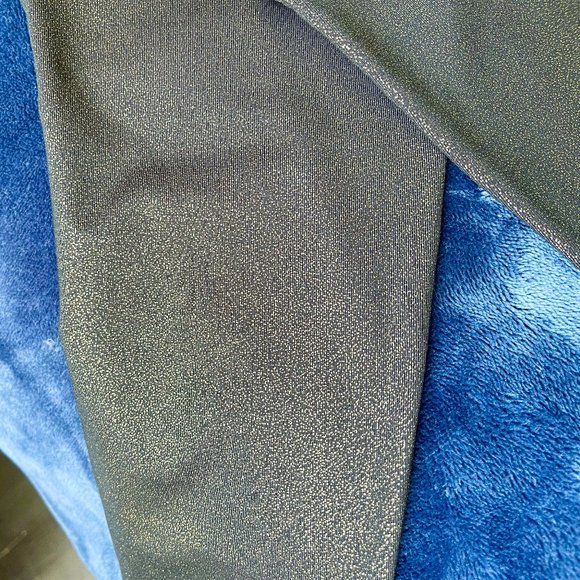 NWOT Nike Women's Pro Cool Gold Sparkle Training Tight Pants - Picture 7 of 11